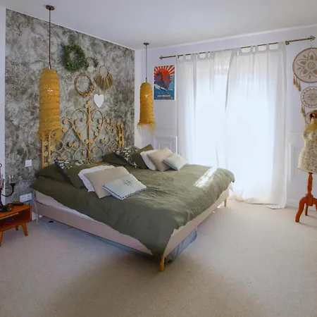 Amazing In With Wifi Holiday home Carpentras